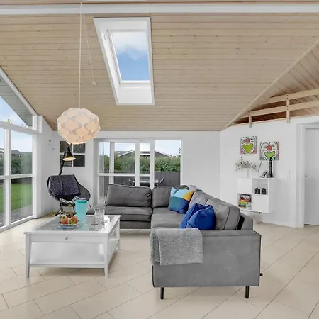 Four-bedroom In Casa vacanze Haderslev
