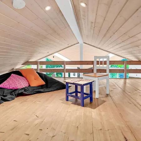 Four-bedroom In Haderslev *