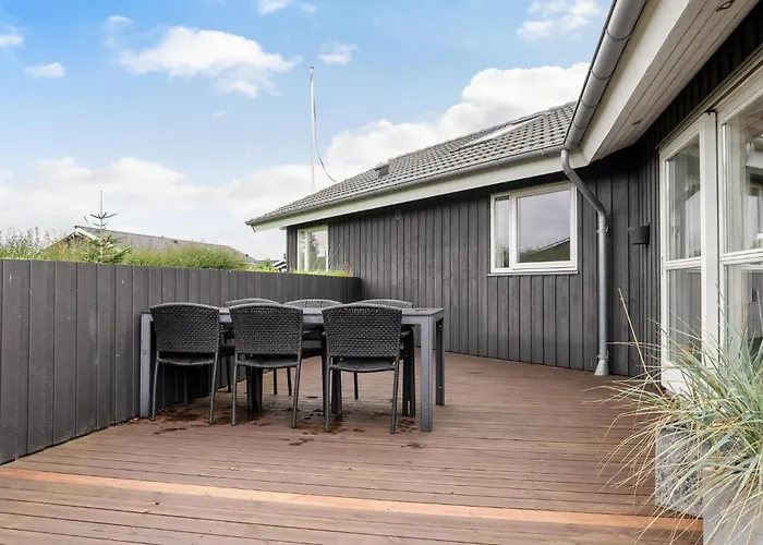 Hébergement de vacances Four-bedroom In Haderslev